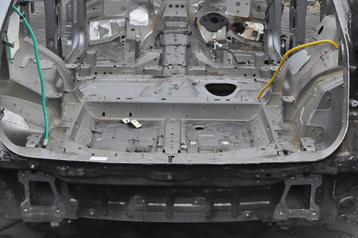 фото №9, Bentley bentayga pas зад задній крило лівий правий чверть ванна l999