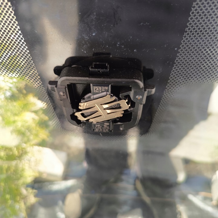 фото №7, Bmw f15 x5 стекло передняя лобовое датчик