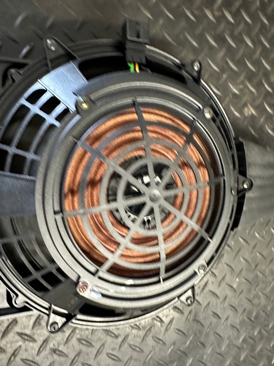 фото №10, Сабвуфер audi a4 b9 sedan b&o 8w5035412a