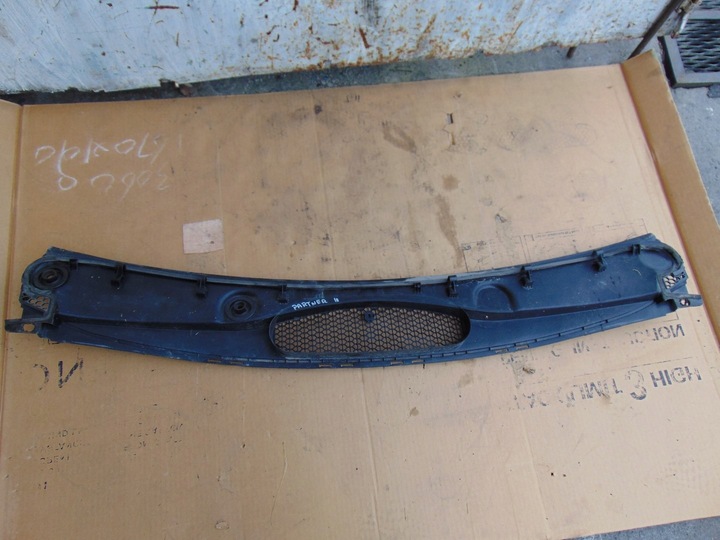 фото №8, Панель под лобовым стеклом пластиковый berlingo partner iii 08- европа 9680568877