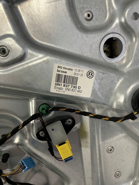 фото №6, Підйомник вікна механізм праві перед vw toguan i 5n1837730d