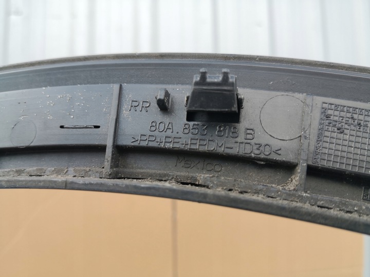 фото №11, Audi q5 ii 80a s line планка na крило правий зад