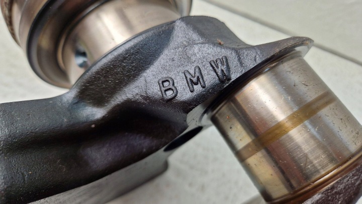 фото №15, Bmw x5 e53 4.4 v8 m62 вал колінчастий номінал 1704768