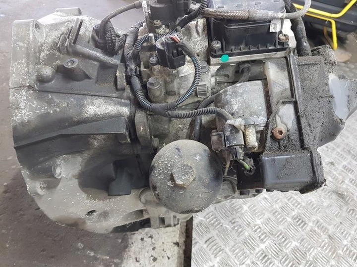 фото №7, Коробка передач коробки передач peugeot 5008 i 1.6 ehdi 9686944310