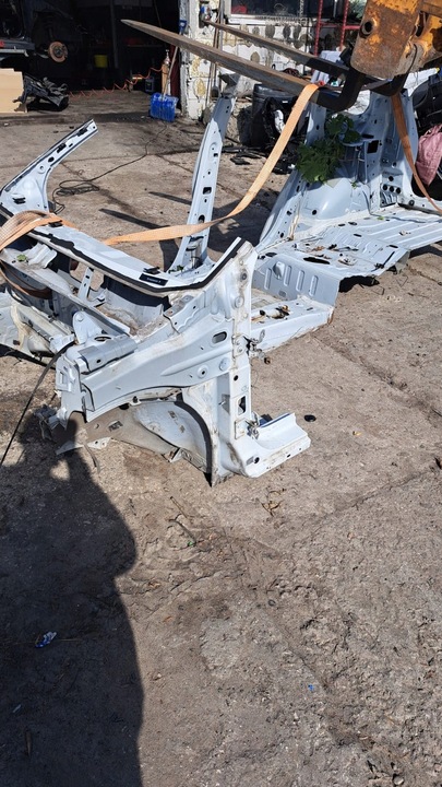 фото №1, Чверть лонжерон лівий перед стійка ov369 dv369 dacia duster ii