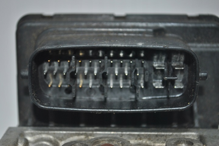 фото №5, Насос тормозная abs toyota avensis verso 2.0d 44510-44050