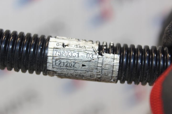 фото №7, Bmw f07 f10 шланг генератора стартер 7580331