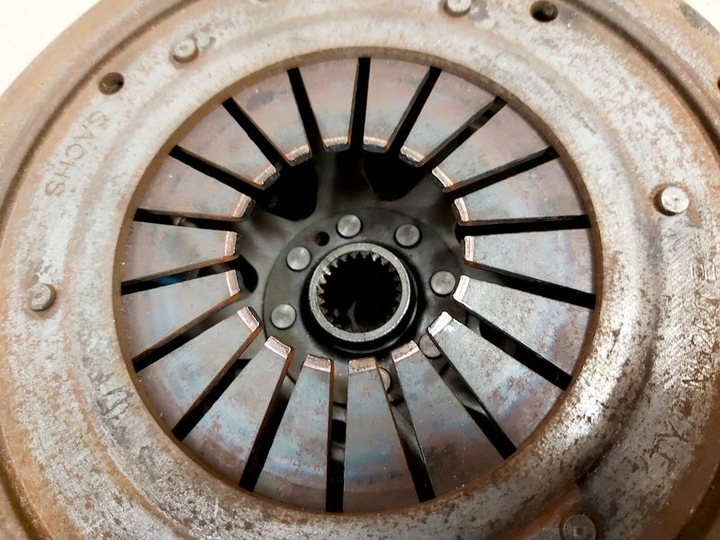 фото №8, Kia sorento ii 2 2.2 crdi зчеплення комплект диск притиск двомасовий маховик