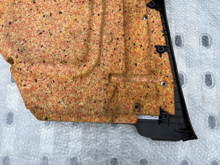 фото №11, Bmw e81 боковина двері правий зад 51436962107