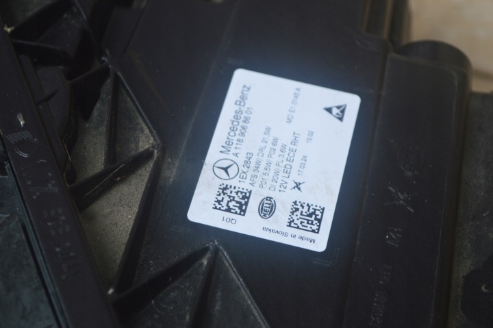 фото №7, A1189068601 mercedes w118 cla фара передня передня права повний led