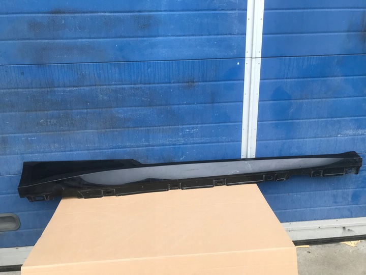 фото №1, Планка накладка порога audi a5 s-line 8w6853860e