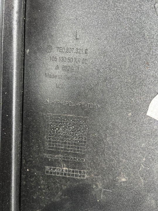 фото №13, Multivan transporter t6 рестайлінг 19- лампа ліва led зад задня кутник бампера