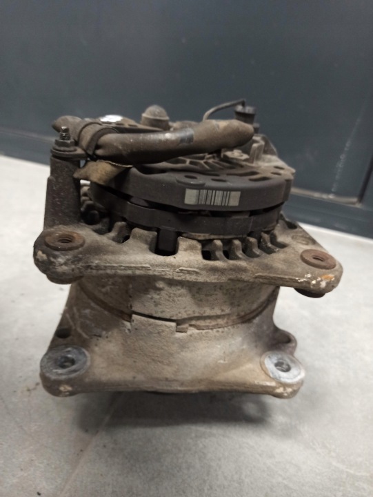 фото №9, Volkswagen golf 4 iv 1.4 1.6 b генератор bosch 037903025e