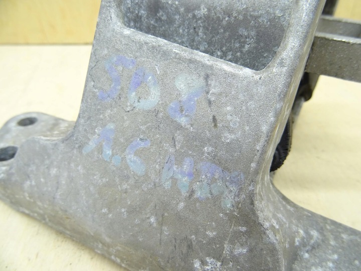 фото №6, Peugeot 508 1.6 hdi лапи подушка двигателя