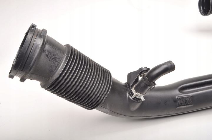 фото №11, Volvo s60 ii 2.0 d2 120 km труба воздуховод воздуха 31422063 31319698