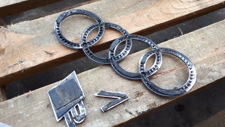 фото №7, S7 4g a7 эмблема крышки багажника логотип значок