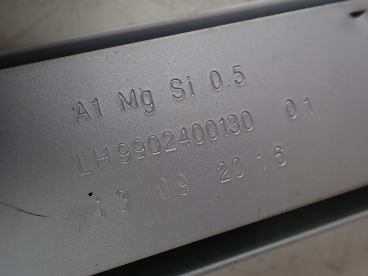 фото №12, Kia optima iv универсал направляющая багажника l/p