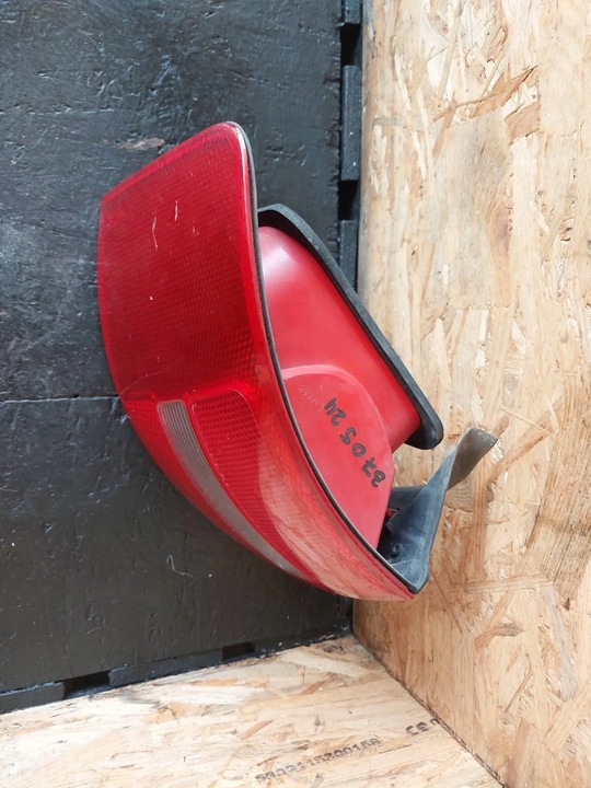 фото №9, Лампа задня ліва audi a6 c5 4b універсал 4b9945095f