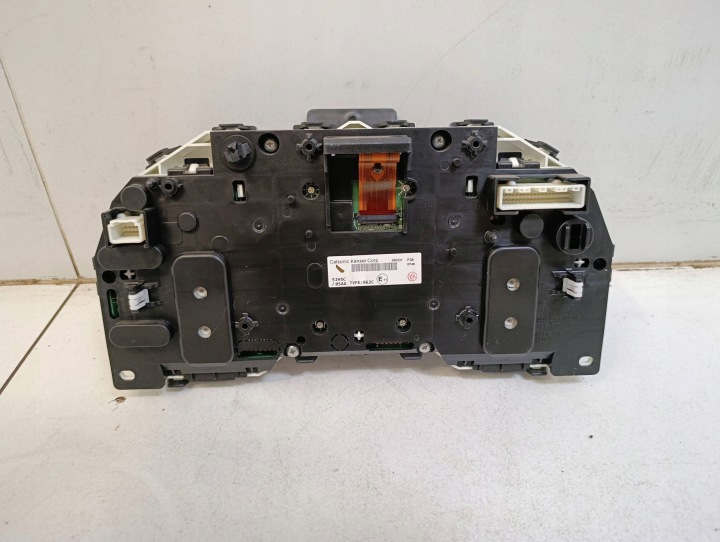 фото №5, Панель приборов renault alaskan 2.3dci