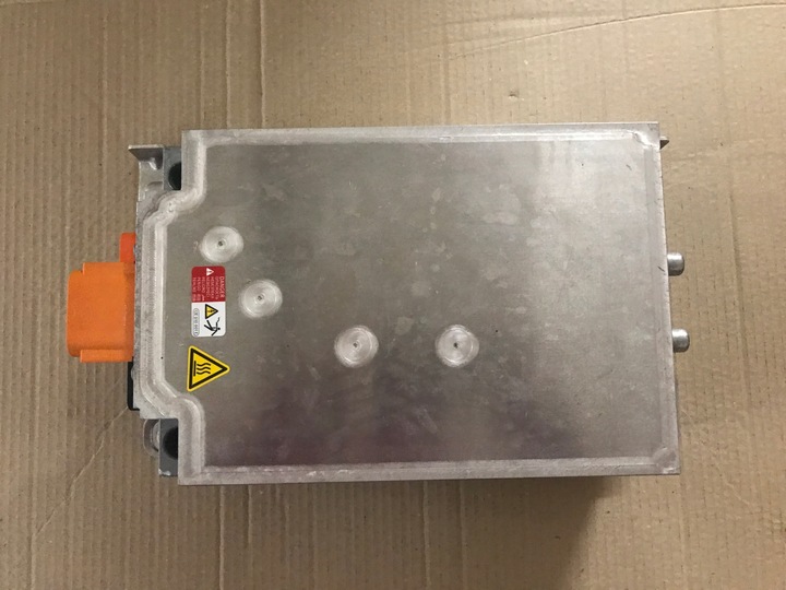 фото №1, Модуль зарядки зарядное устройство audi e-tron 5qe915684j