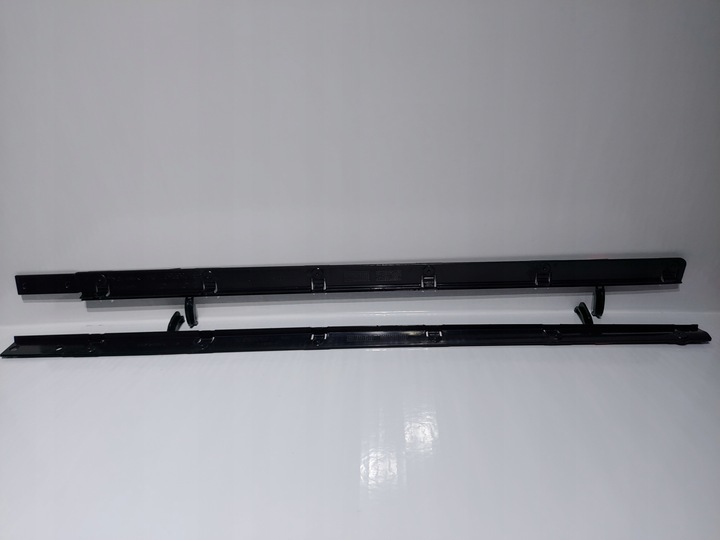 фото №1, Volvo xc60 i кріплення застібка правої планки накладки порогової