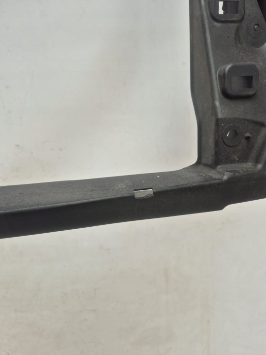 фото №9, Audi a3 8v 8v0 12- передняя панель усилитель лобовое 8v0805588