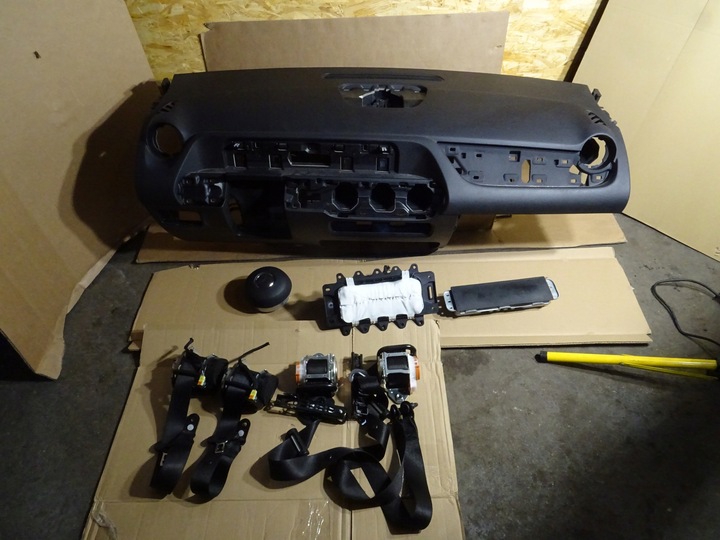 фото №1, Mercedes gla h247 панель консоль подушка безпеки оригінал