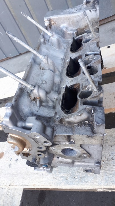 фото №15, Sq5 8r q5 головка права клапани 3.0 tfsi s4 b8 a6