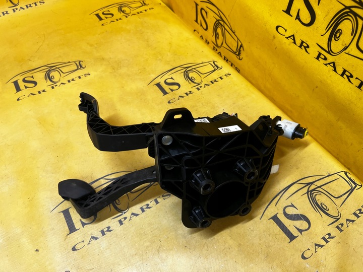 фото №10, Комплект педаль потенциометр газа тормоза сцепления peugeot 2008 ii gt line