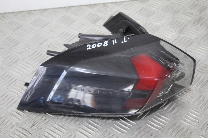 фото №1, Лампа левый зад peugeot 2008 ii 2