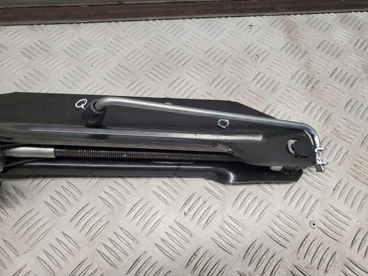 фото №5, Audi q7 4l 2015 домкрат автомобильный