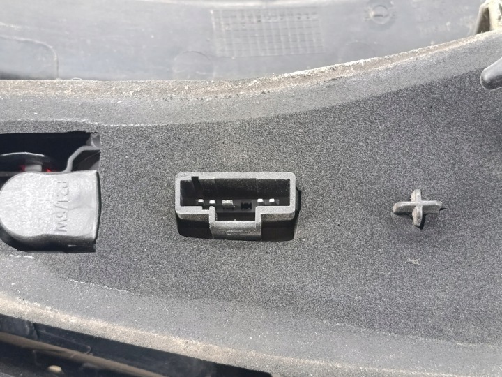 фото №12, Фара задня права dacia sandero i 8200734824 62421002 хетчбек