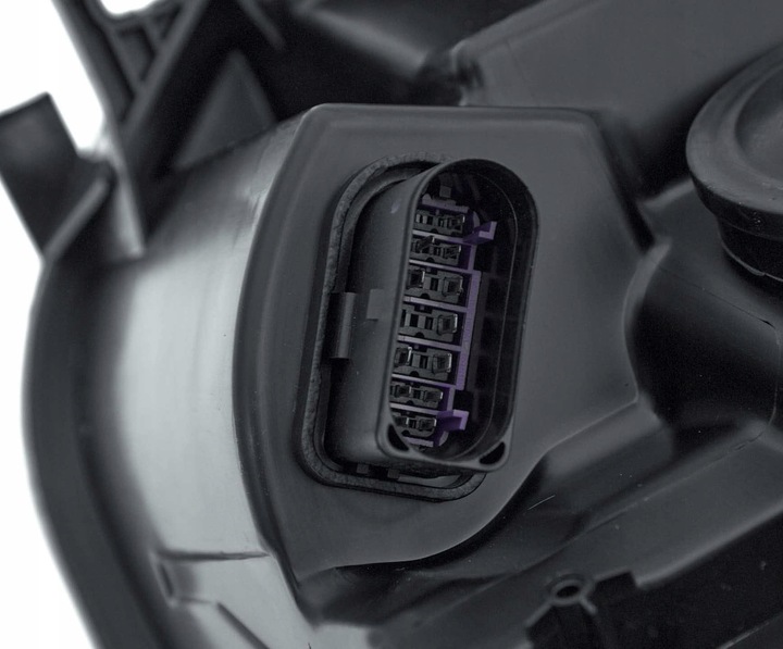 фото №9, Лампа передня do audi a6 c7 2010-2014 4g0941006c права