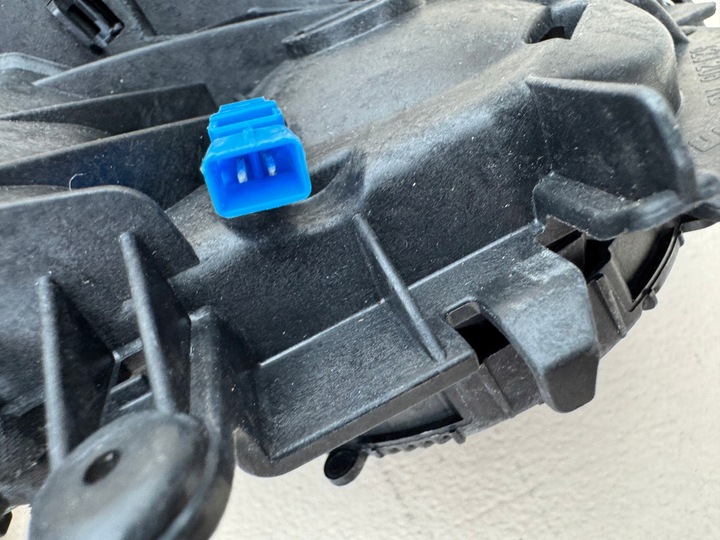 фото №12, Mercedes a-klasa w176 12r- каркас дзеркало правого дзеркало праві перед