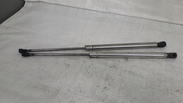 фото №1, Телескопы крышки зад vw golf iv 1j6827550c