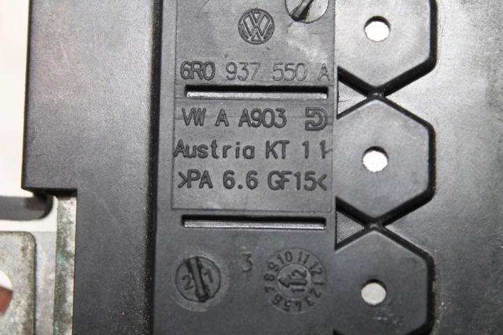 фото №5, Skoda roomster рестайлінг 1.6 tdi блок запобіжників na акумулятор 6r0915429a