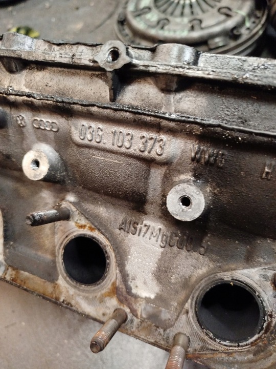 фото №12, Головка толкатели 2.0 tdi audi a6 c6 03g103373