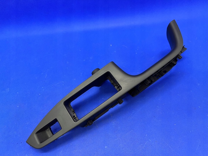 фото №5, Audi a7 c7 корпус держателя дверь правый зад 4g8867372