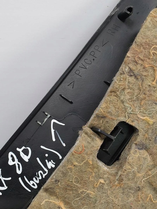 фото №6, Оббивка боковина праві зад mazda rx-8 3082203