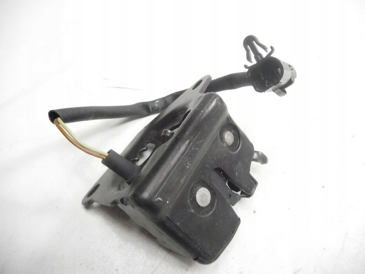 фото №6, Замок крышки багажника fiat punto oem номер 46811217