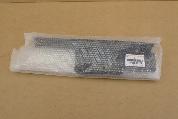 фото №11, Toyota rav4 v 18- защита шумоизоляция крыльев правое перед 5338842040 3r oem номер