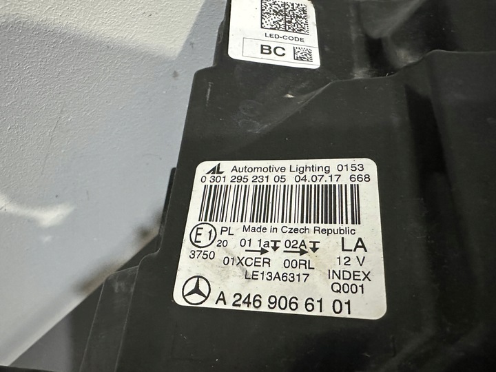 фото №8, Mercedes b-klasa w246 рестайлинг лампа левая полный led европа a2469066101