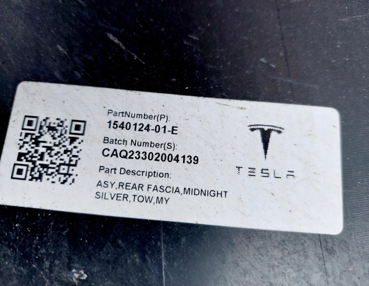 фото №10, Tesla y модель y 23r. бампер задний комплектный bez pdc цвет pmng 1540124-01-e