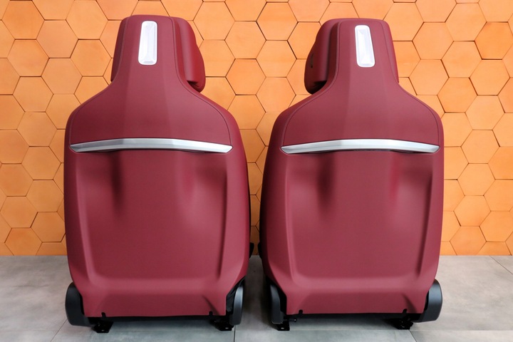 фото №15, Bmw 7' g70 i7 g70 салон сиденья sport з підігрівом bowers veganza burgundy