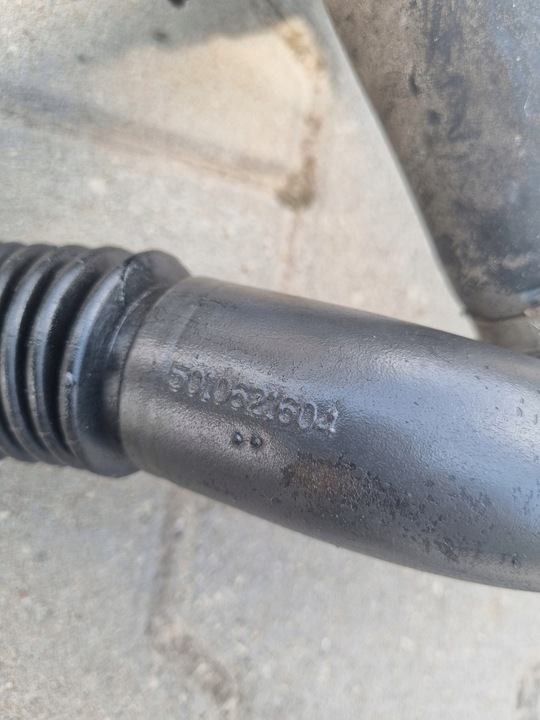 фото №6, Заливная горловина труба шланг масла renault premium dxi 11 379 380 410 430 450 460