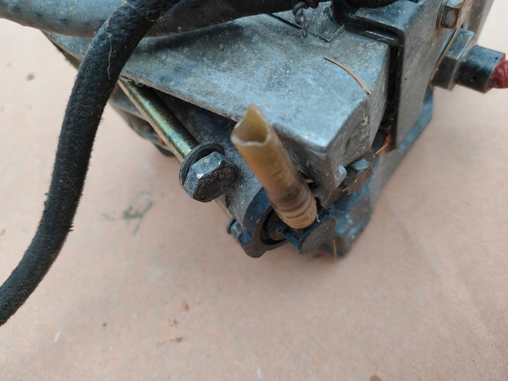 фото №7, Основание фильтра топлива mercedes w124 2,5d om605