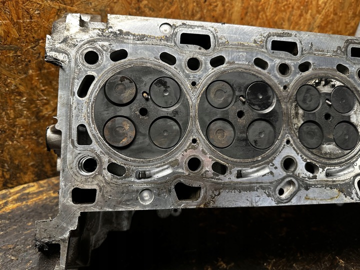 фото №11, Головка крышка 2.0 dci m9r espace trafic 8200519994g