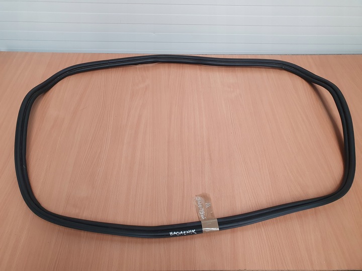 фото №12, Прокладка кузовна ніша двері megane iv hb