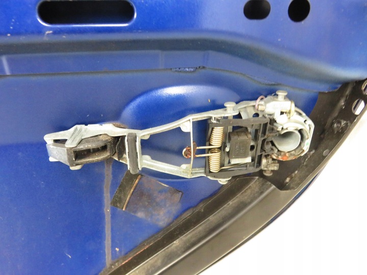 фото №8, Обшивка дверь правые задние vw golf plus 5m1, 521 lc5j