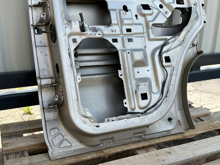 фото №7, Cadillac escalade 02-06r дверь зад задние правые оригінал oem